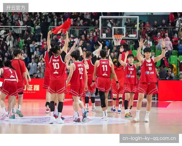 中国女篮上半场落后：从挫折中寻找破局的力量
